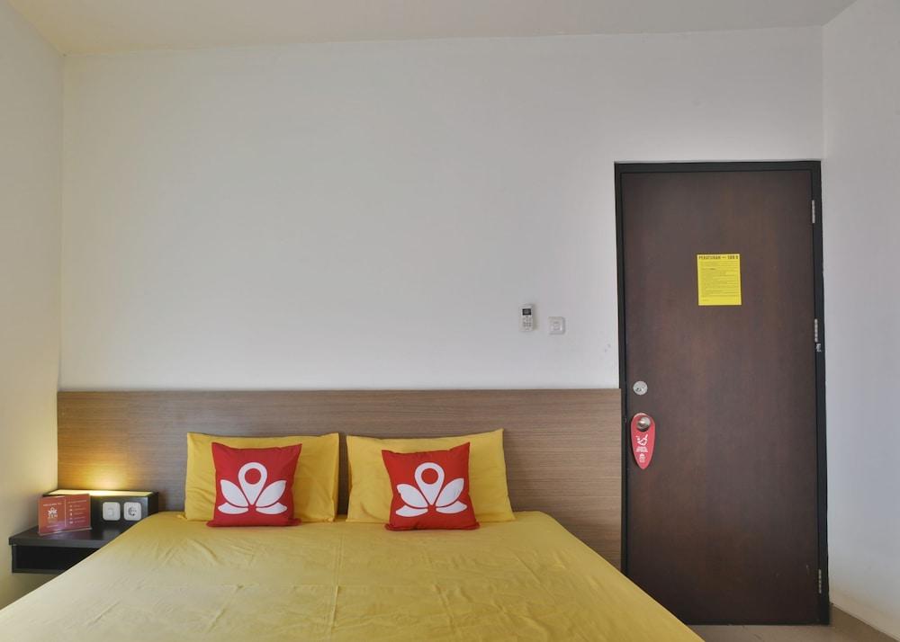 Zen Rooms Setiabudi Barat Jakarta Bagian luar foto