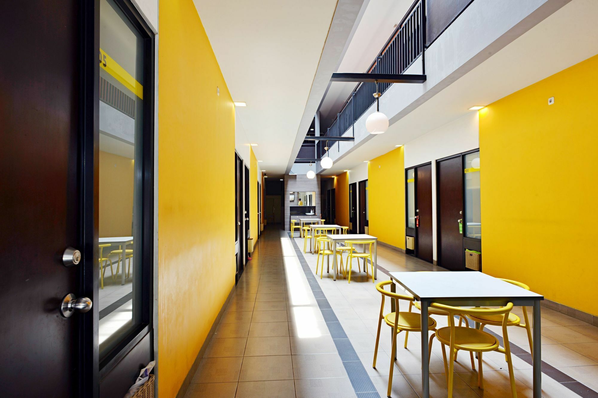 Zen Rooms Setiabudi Barat Jakarta Bagian luar foto