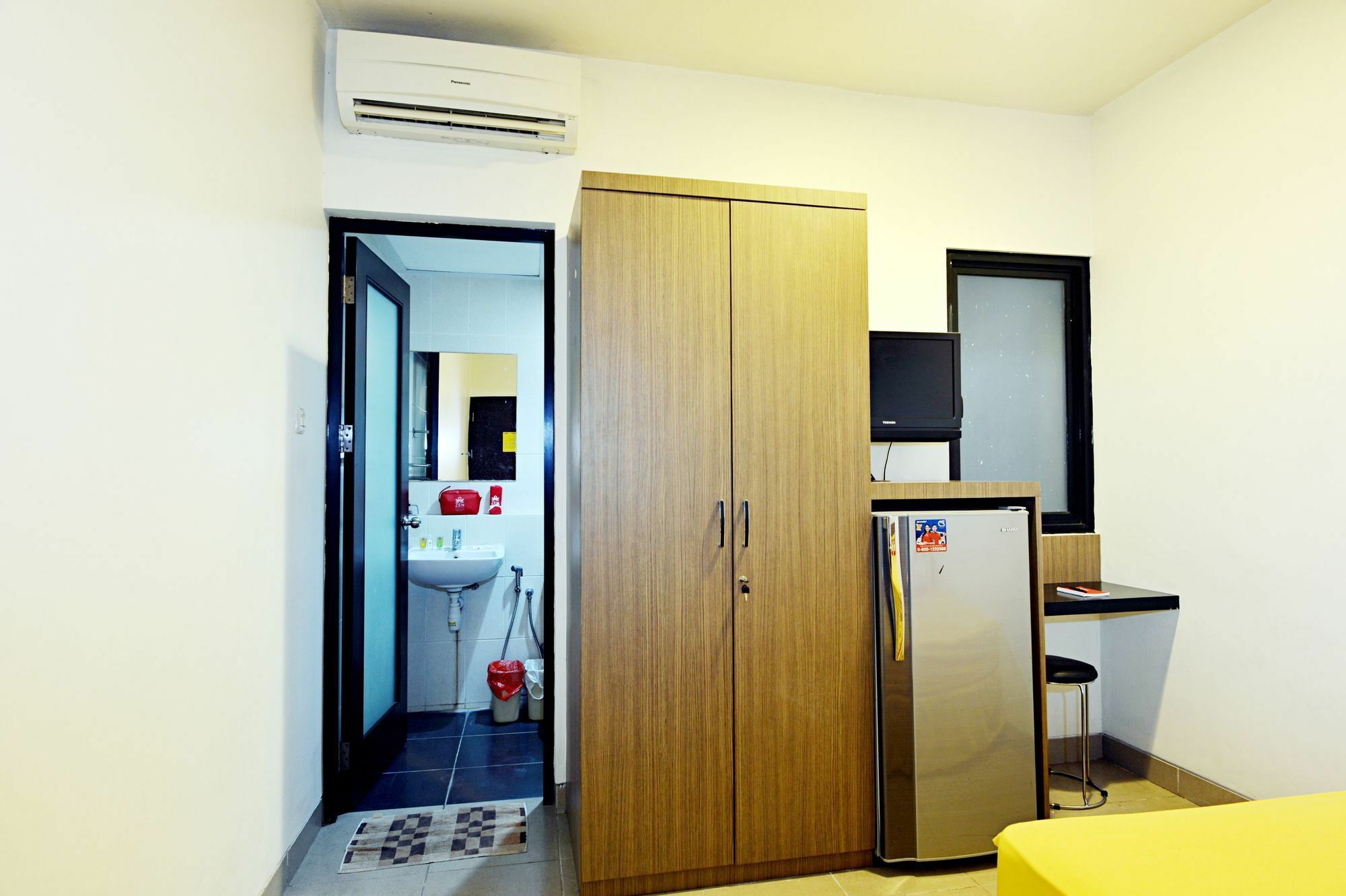 Zen Rooms Setiabudi Barat Jakarta Bagian luar foto